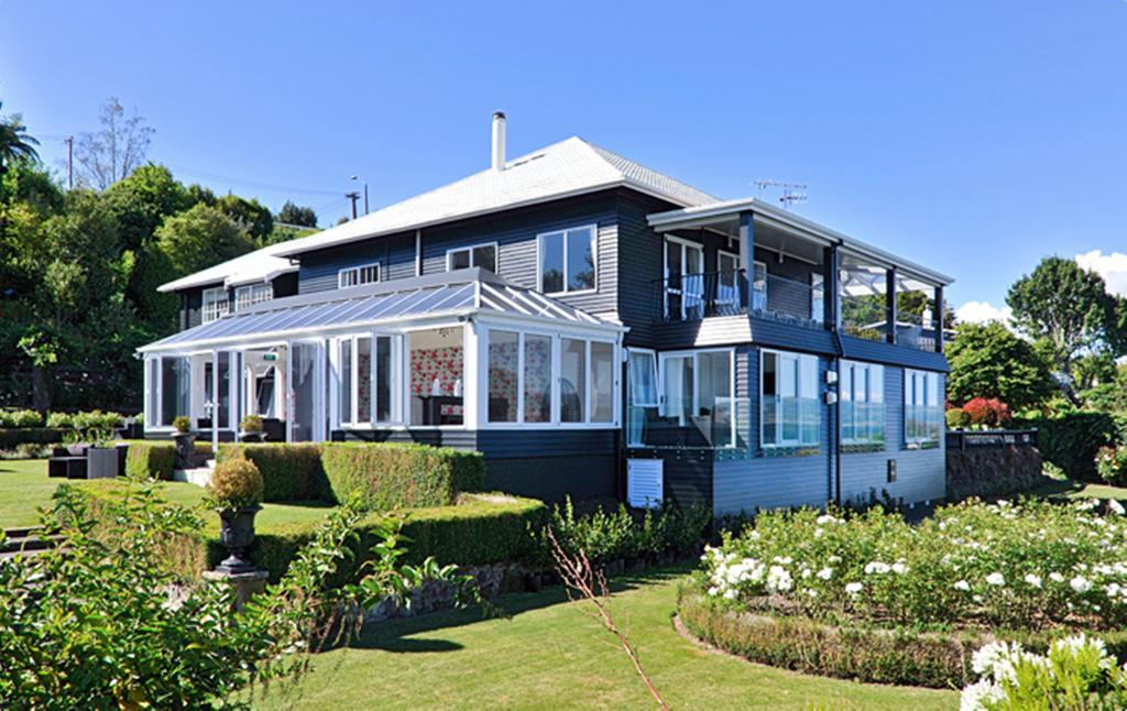 Black Swan Lakeside Boutique Hotel Rotorua Buitenkant foto